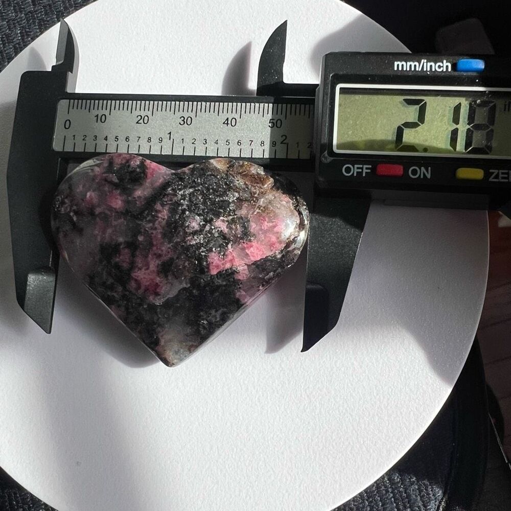 Icy Rhodonite Crystal Heart Carving - Picture 9 of 12